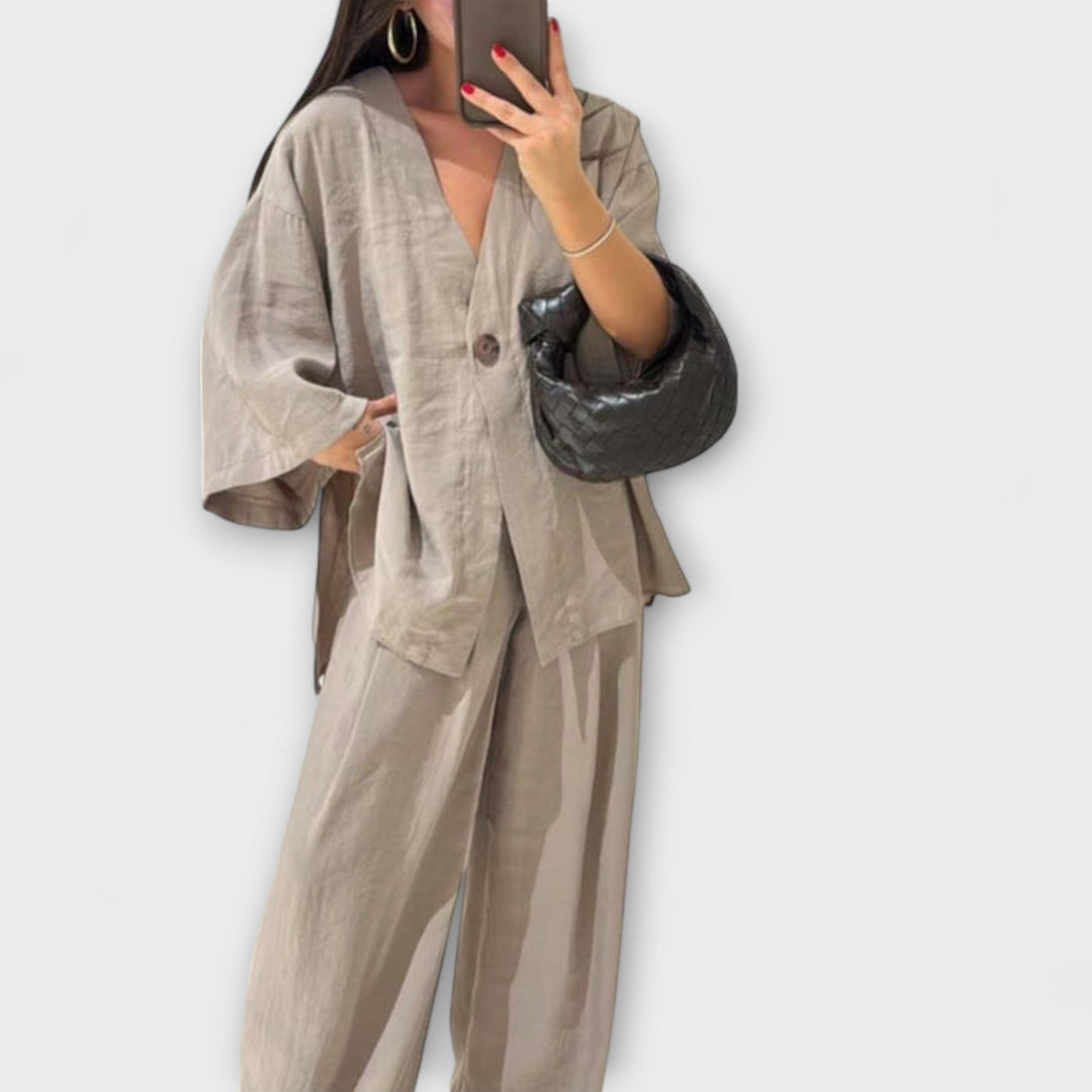 Greta | Lässiges V-Ausschnitt Top und Hose Duo