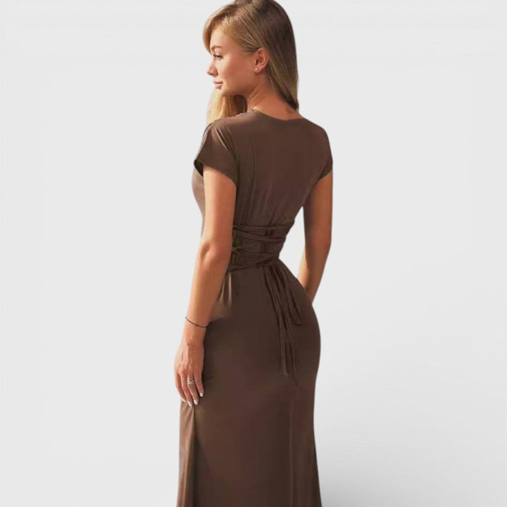 Alexandra | Schickes braunes Abend-Maxikleid mit Drapiertem Ausschnitt