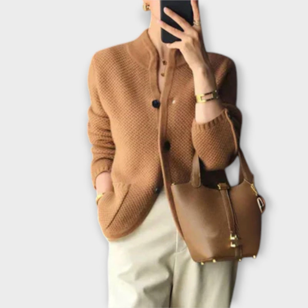 Philippa | Stylischer & gemütlicher Strickjacke