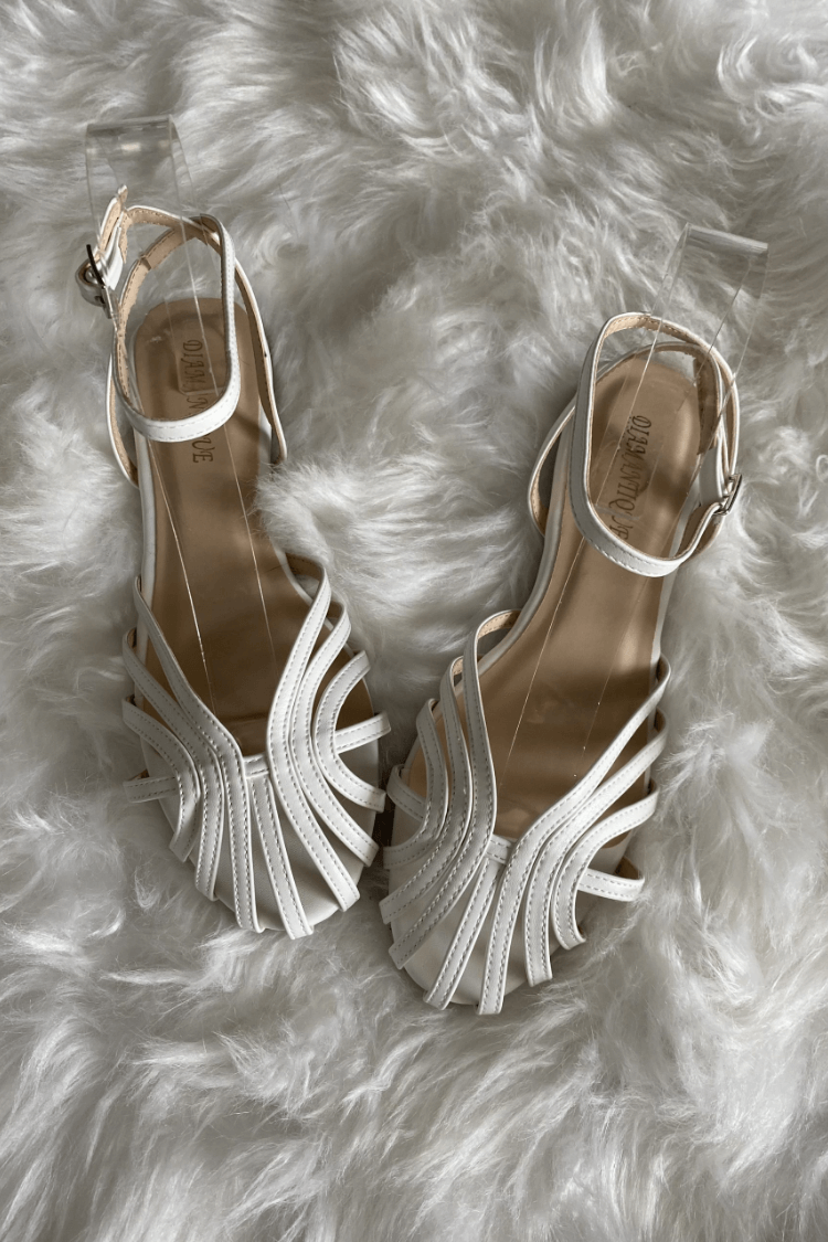 Ursel | Schmuck-Sandalen mit Riemchen
