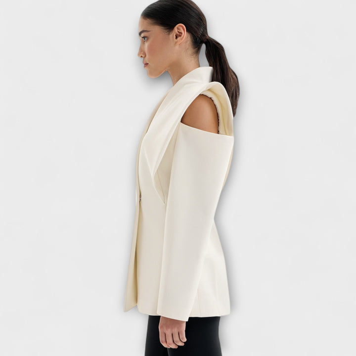 Carolin | Skulpturaler Schulterblazer