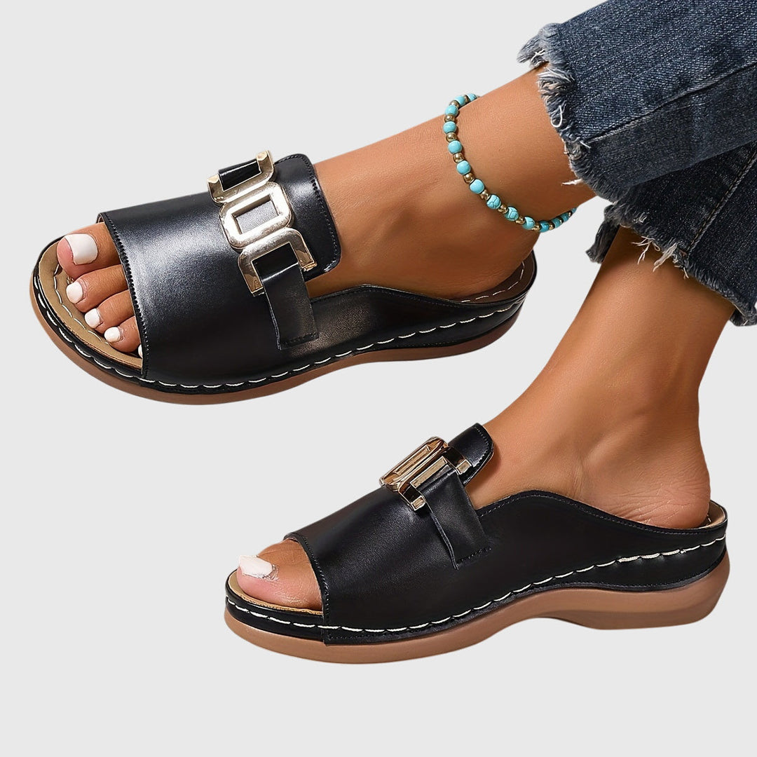 Hedwig | Bequeme Schnallensandalen