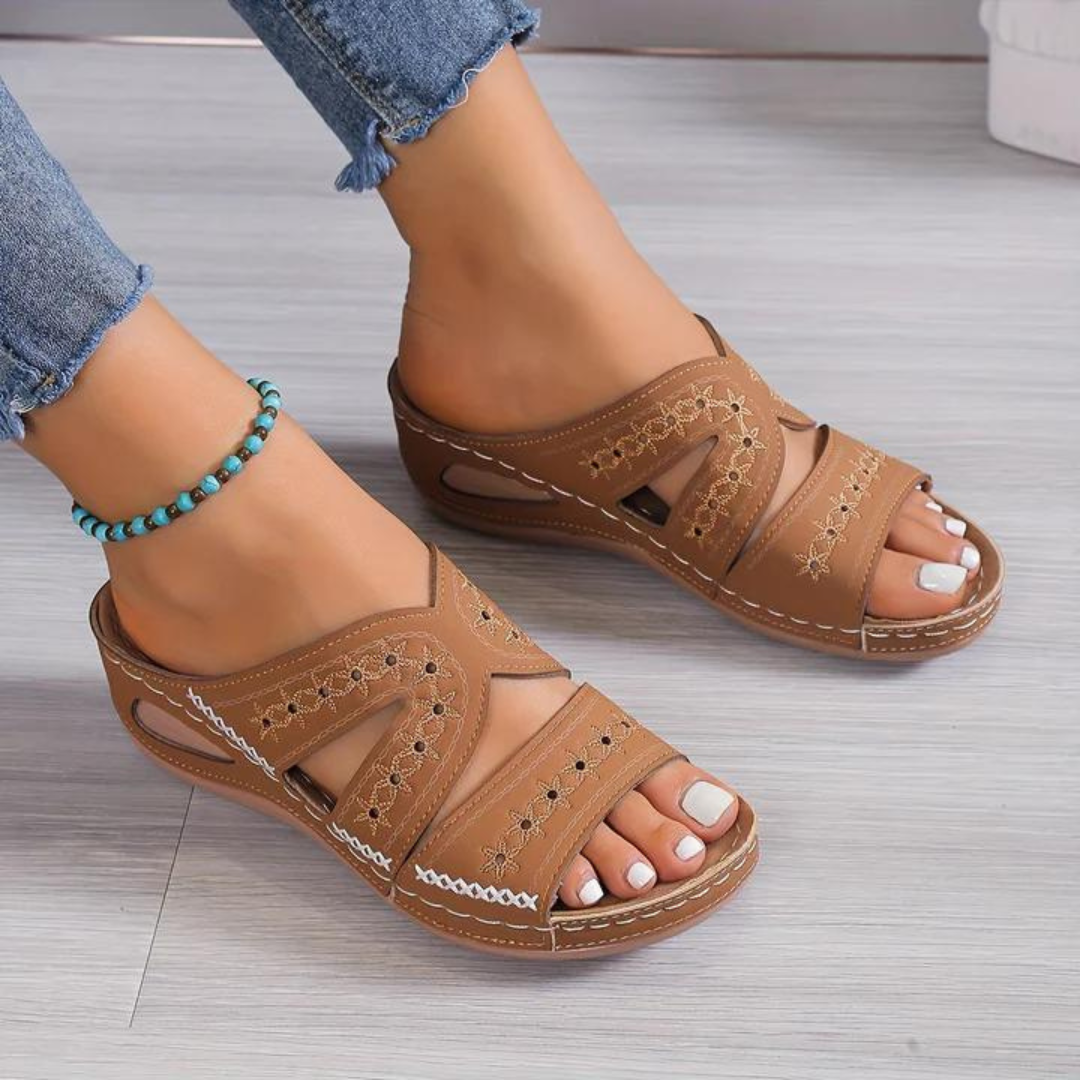 Leyla | Orthopädische Sandalen