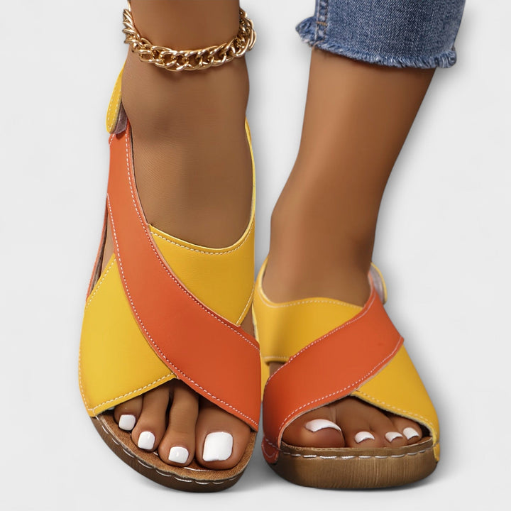 Vera | Orthopädische Atmungsaktive Wandersandalen für Damen