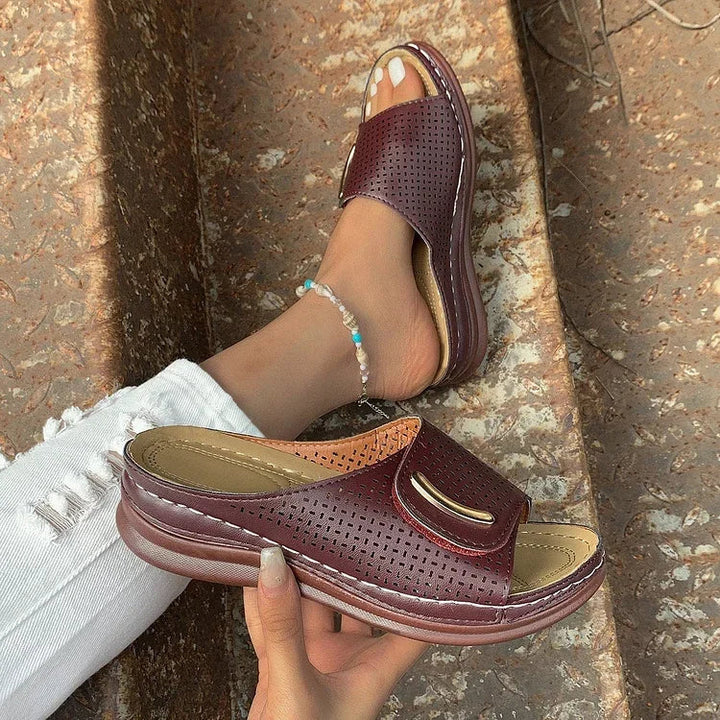 Lea | Klassische Urban Sandalen