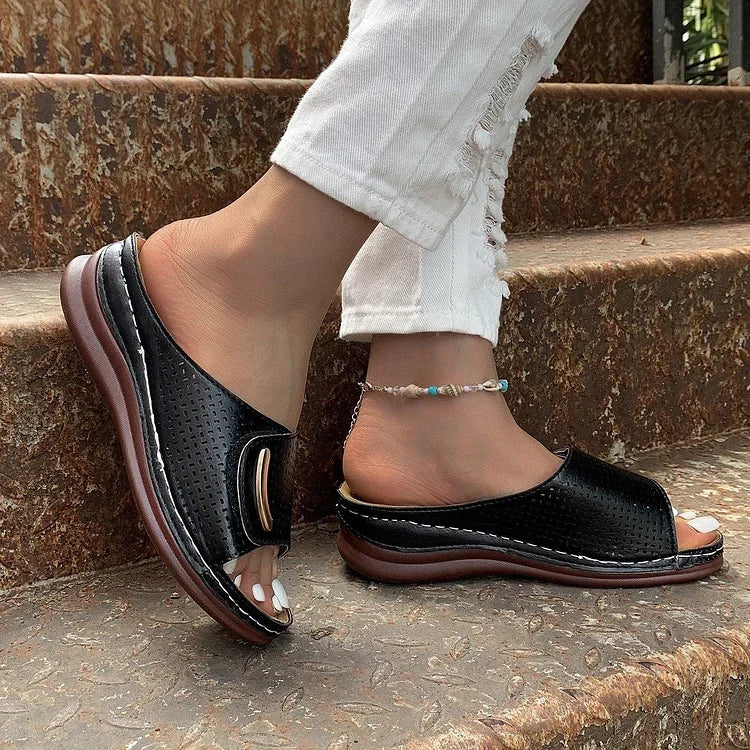 Lea | Klassische Urban Sandalen