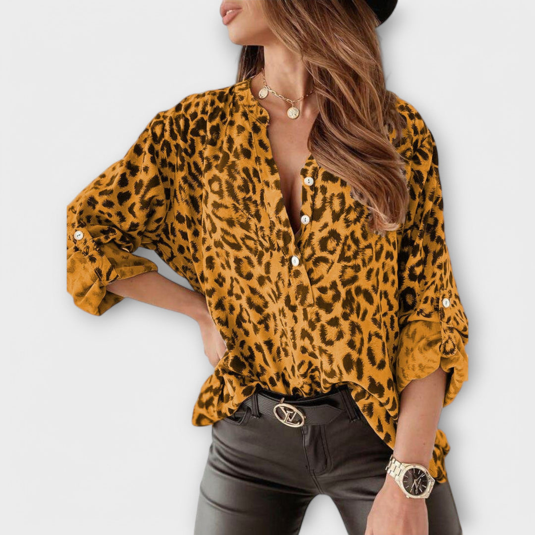 Astrid | Modische Bluse mit Leopardenmuster