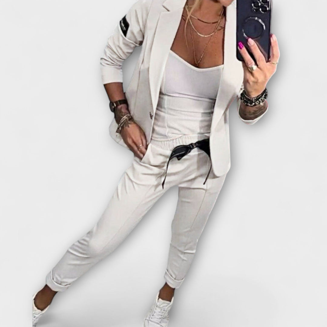 Klara | Koordiniertes Set aus Top, Jacke und Hose