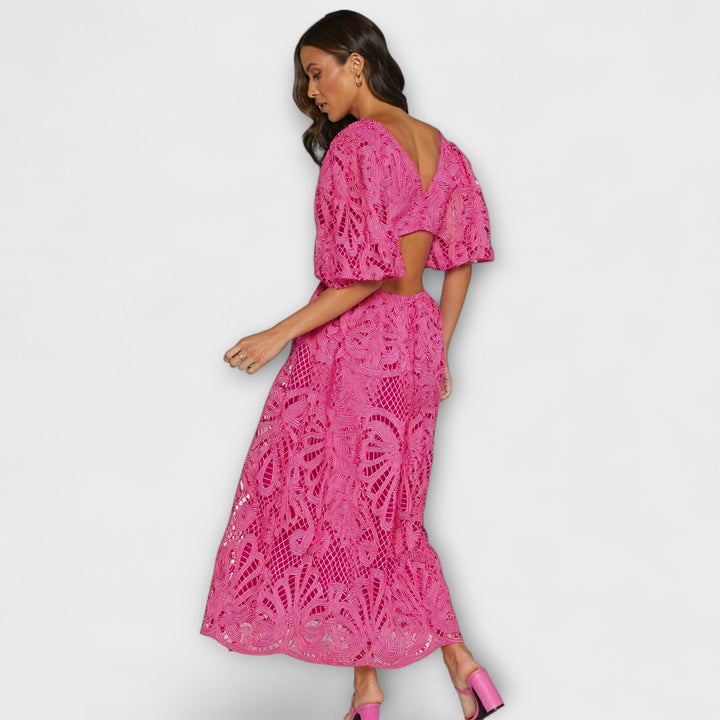 Hedwig | Elegantes Kleid mit zarten Details