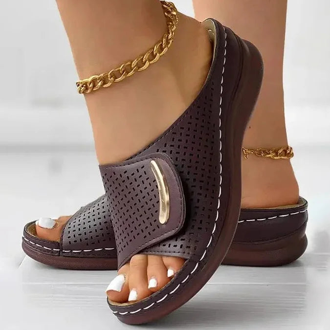 Lea | Klassische Urban Sandalen