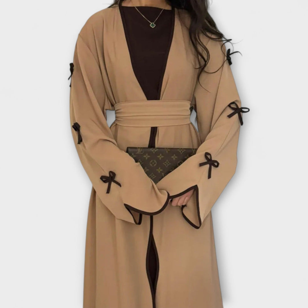 Marina | Schicker Strickjacke und Kleid Duo mit Schleifenverzierung