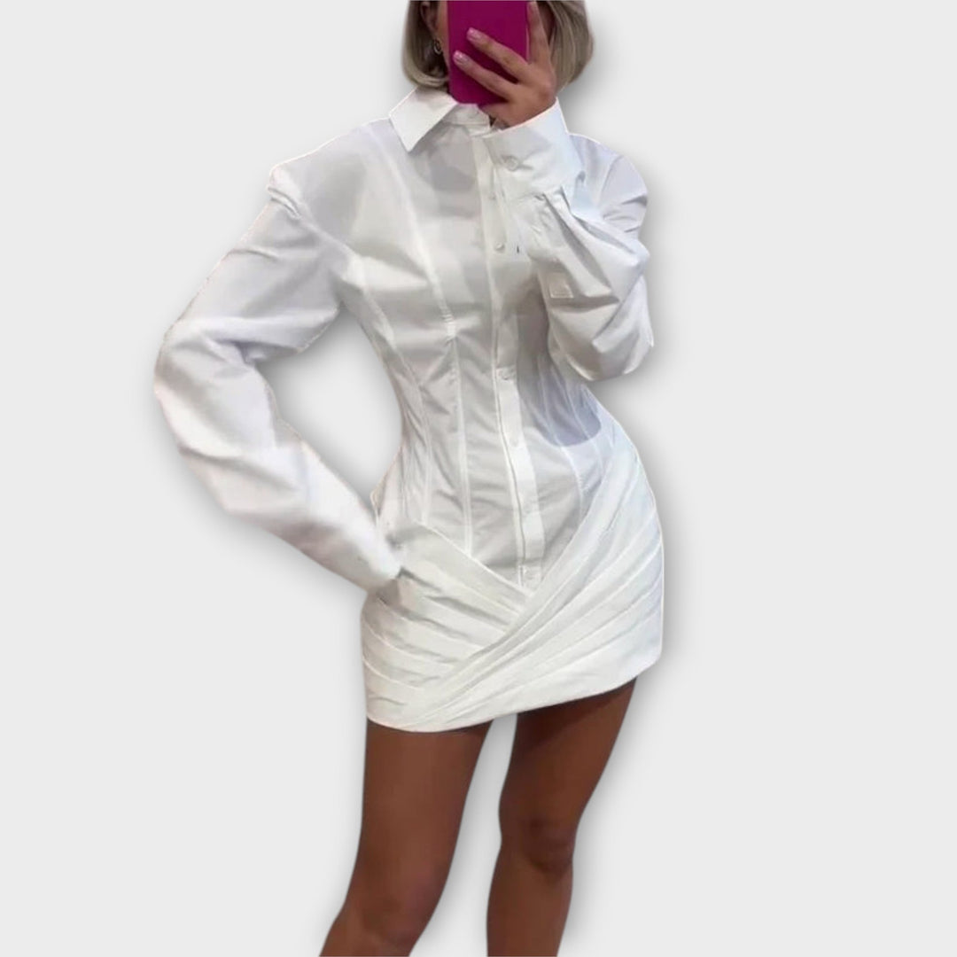 Cora | Langärmliges weißes plissiertes Hemdkleid