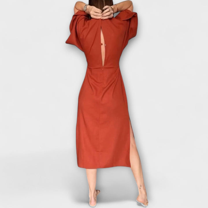 Ilse | Lässiges Kleid mit V-Ausschnitt und Krawatte
