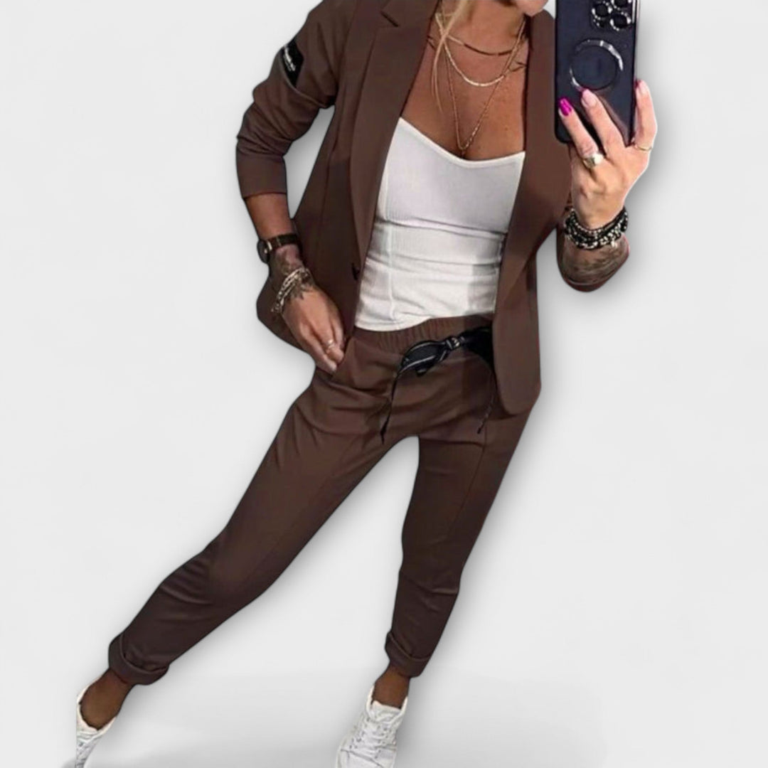 Klara | Koordiniertes Set aus Top, Jacke und Hose