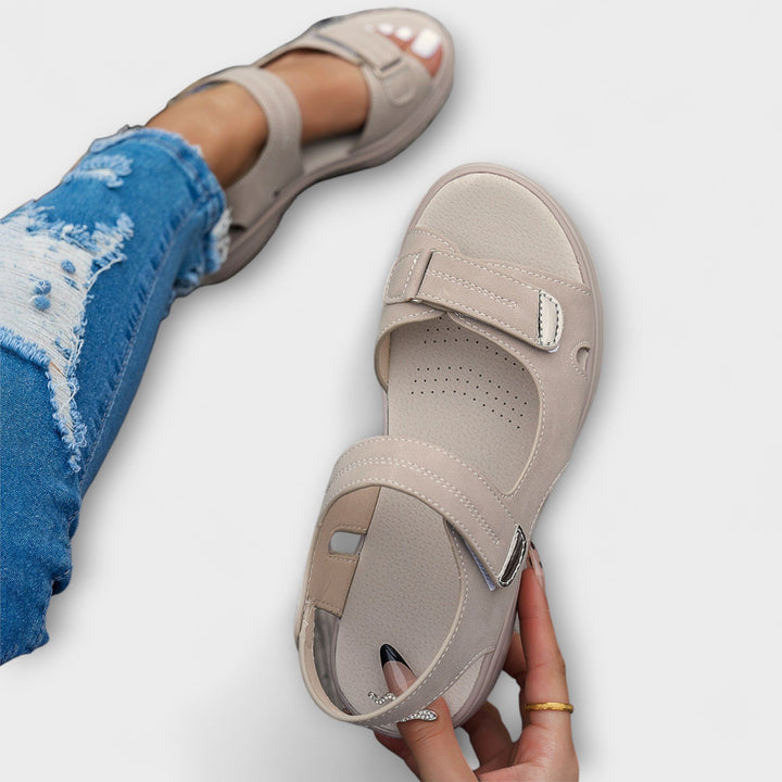 Liselotte | Atmungsaktive Damensandalen für maximalen Komfort