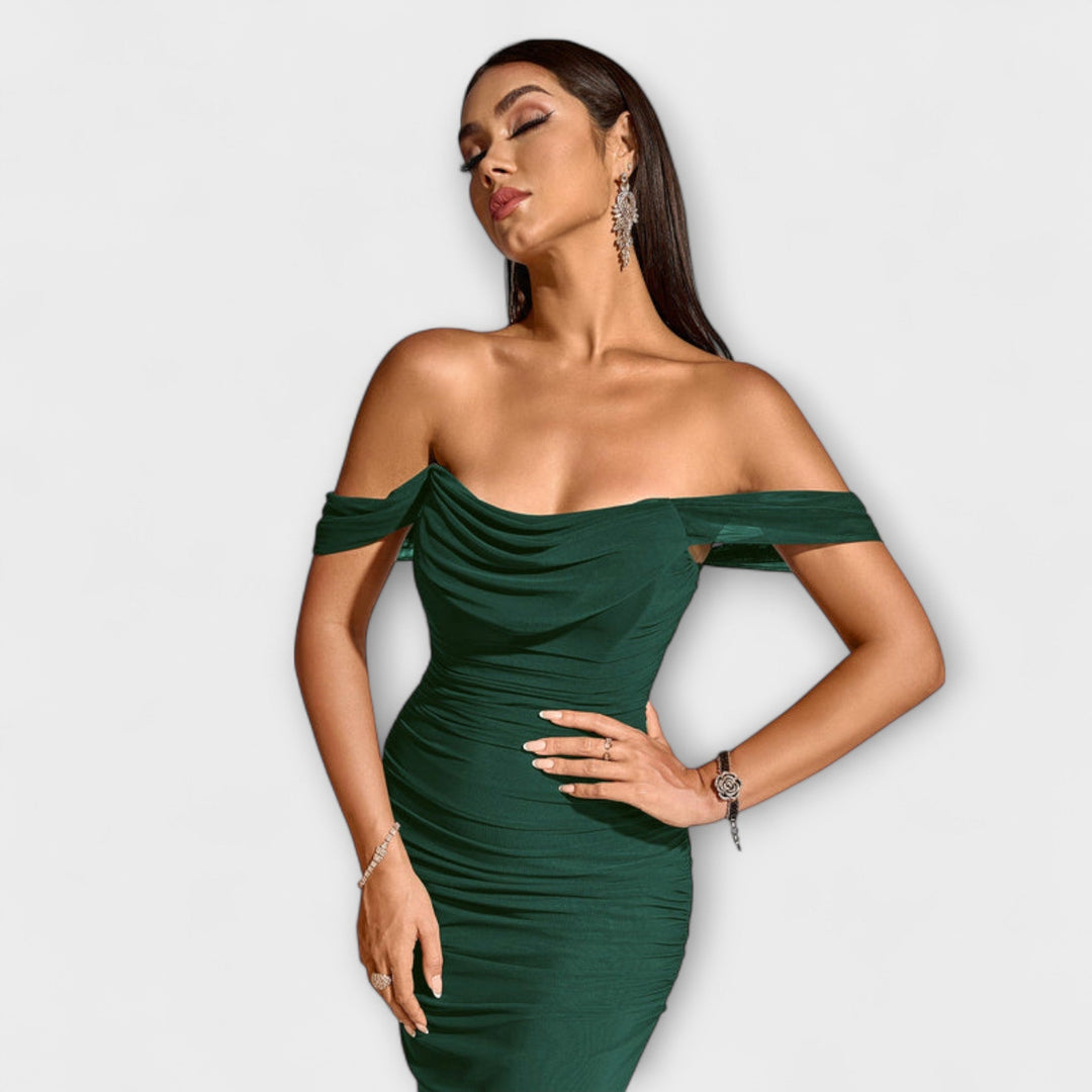 Solveig | schulterfrei Raffung figurbetont Kleid