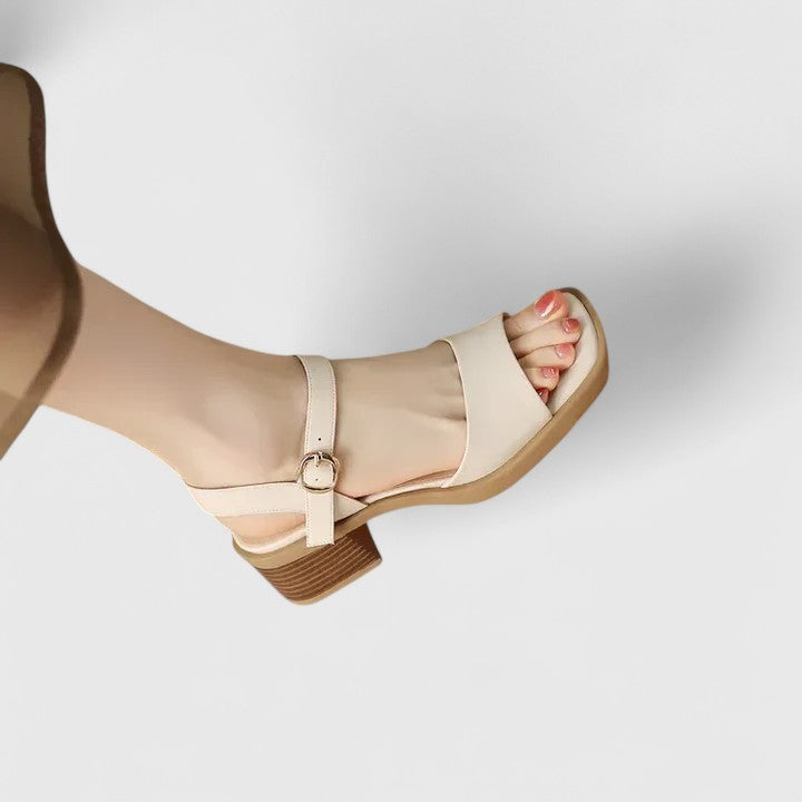 Gunda | Elegante Sandalen