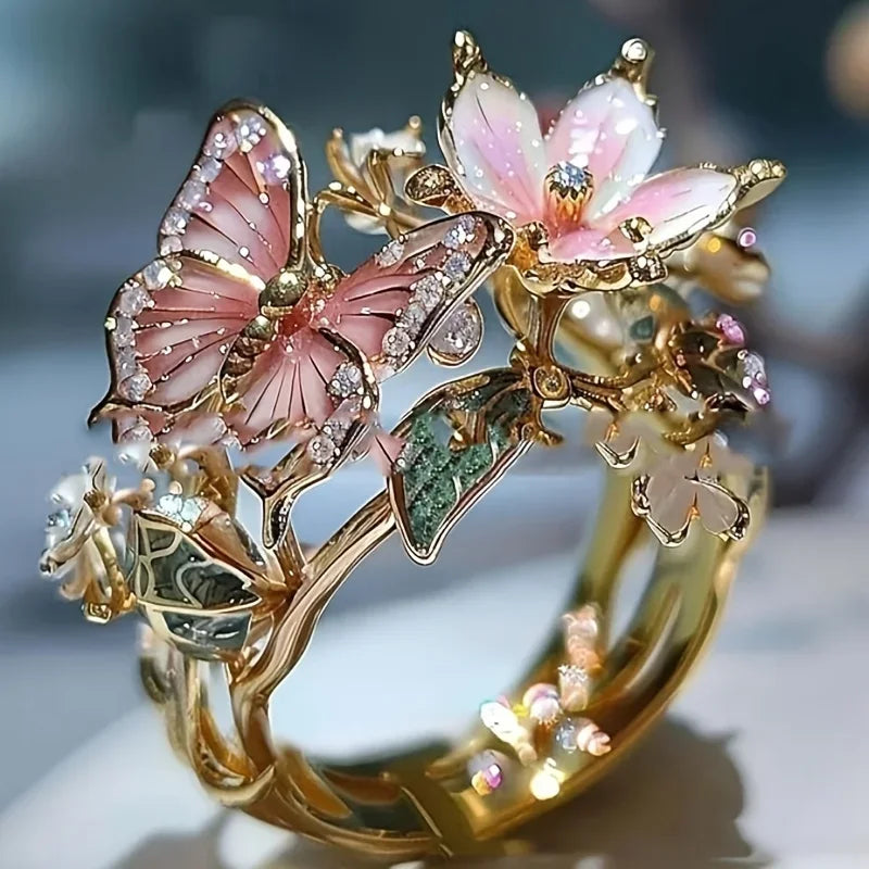 Ramona | Glänzender Schmetterlingsring aus Natur mit Zirkonia