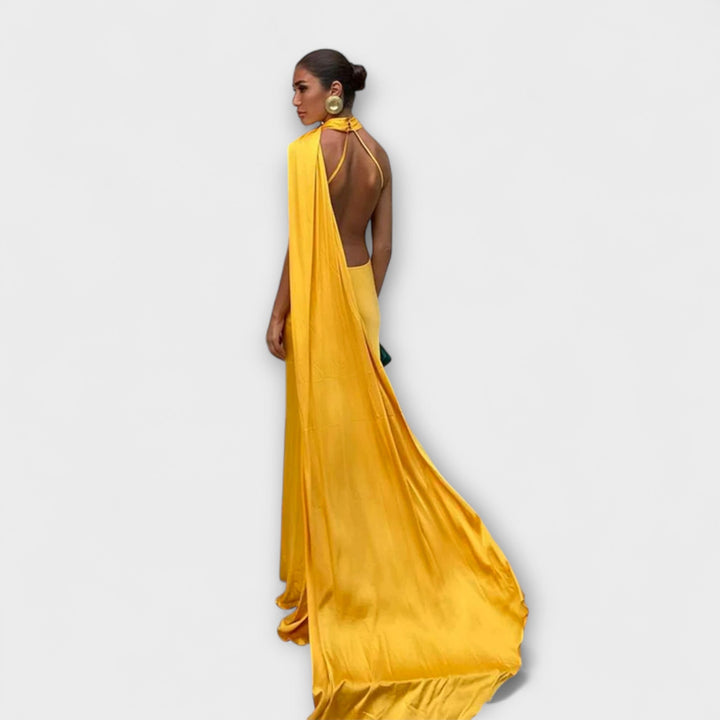 Saskia | Schickes schulterfrei Neckholder-Maxikleid