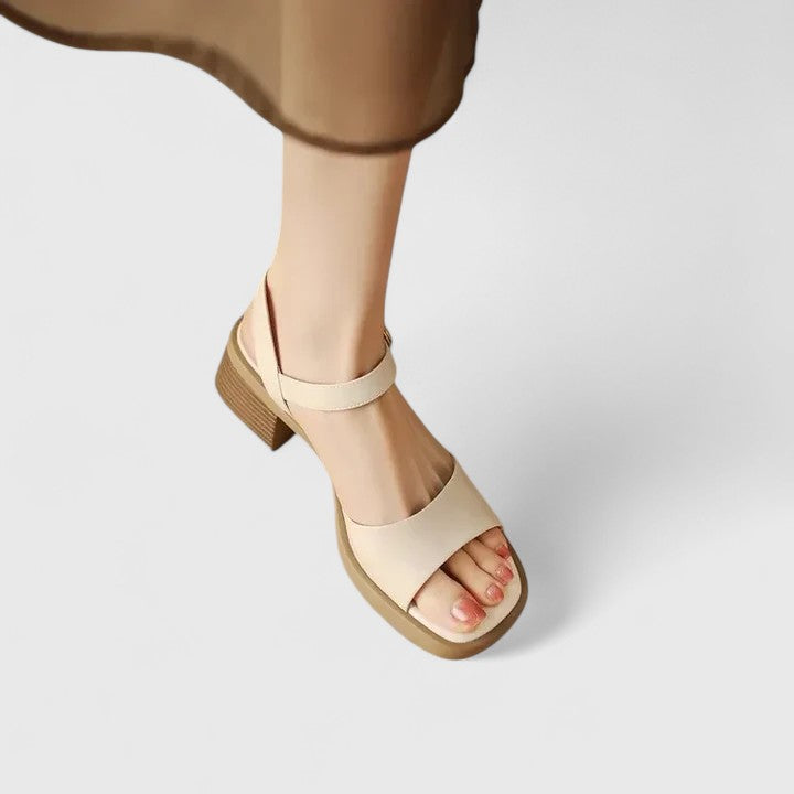 Gunda | Elegante Sandalen
