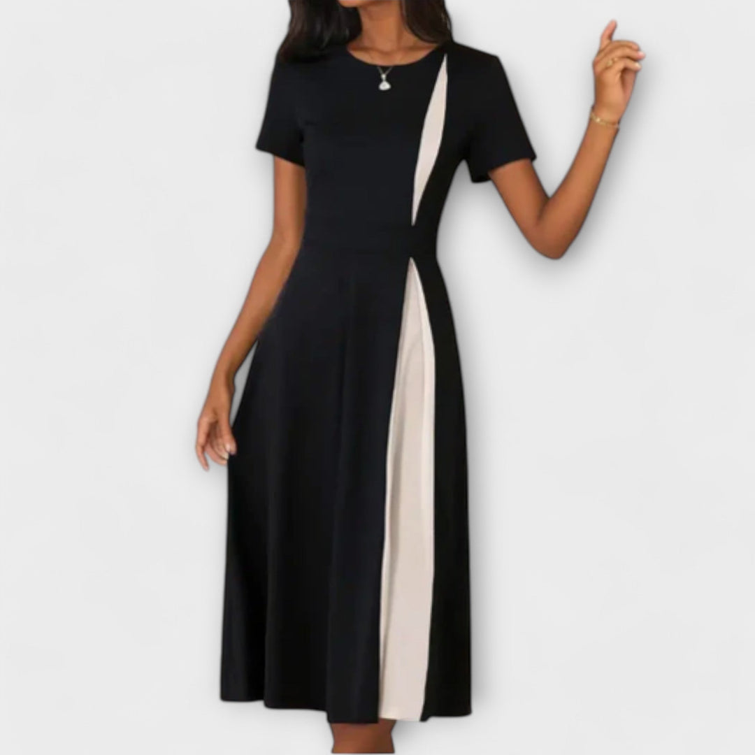 Kerstin | Schwarz-weißes Midikleid