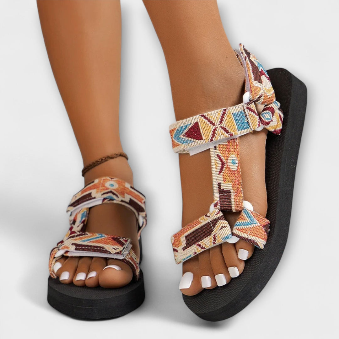 Mina | Sommerliche Flache Damen Sandalen aus Hanfseil