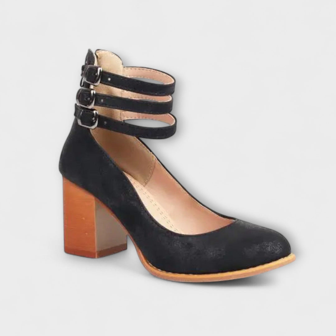 Greta | Pumps mit Knöchelriemen Design