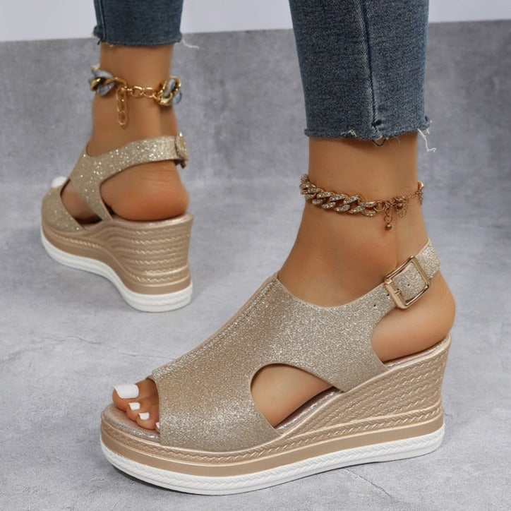 Bianca | Entspannte Keilsandalen