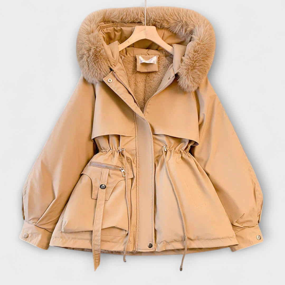 Luisa | Elegante Winterjacke Brévine mit Pelzkragen