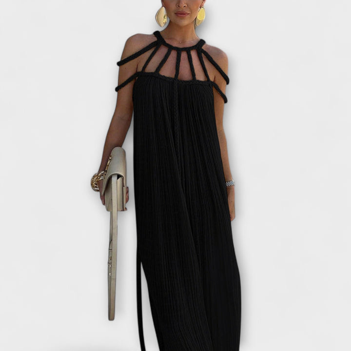 Klara | Ein schickes Maxikleid aus Mischgewebe mit drapierten Zöpfen