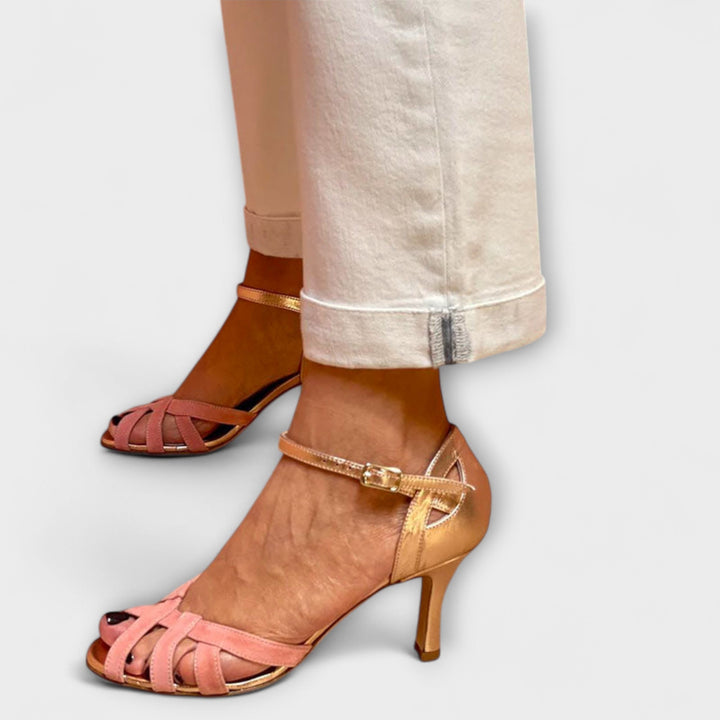 Charlotte | Glamour in Gold und Rosa