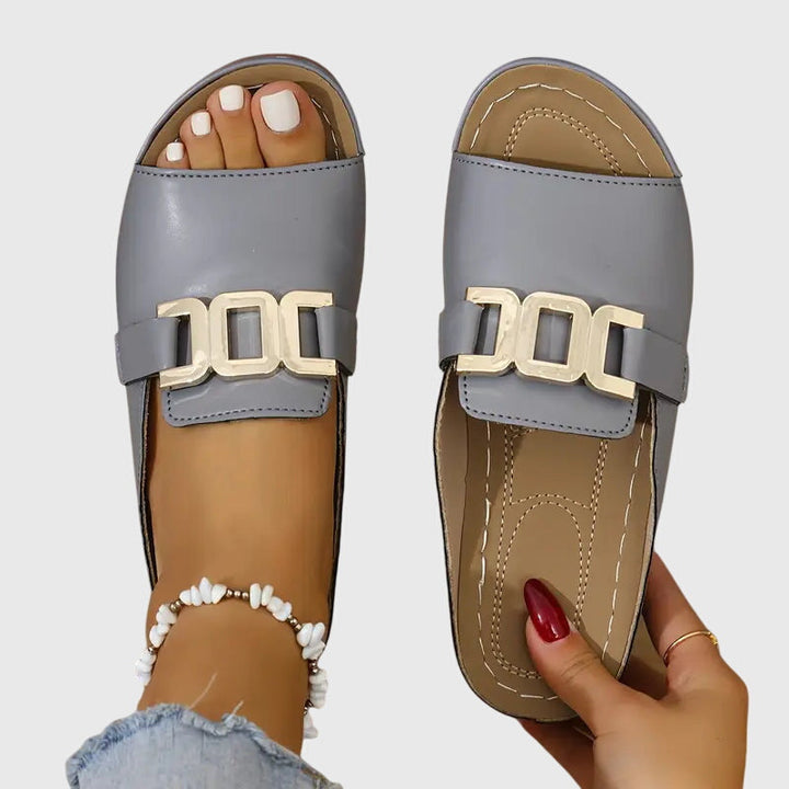 Hedwig | Bequeme Schnallensandalen