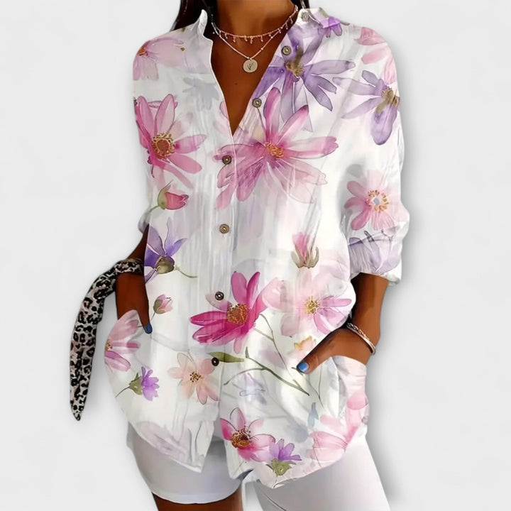 Regina | Luftige Blumenbluse für den Sommer