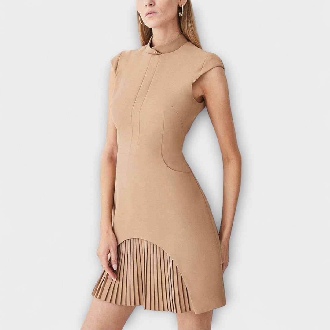 Svenja | Militärisch inspiriertes Patchwork-Minikleid