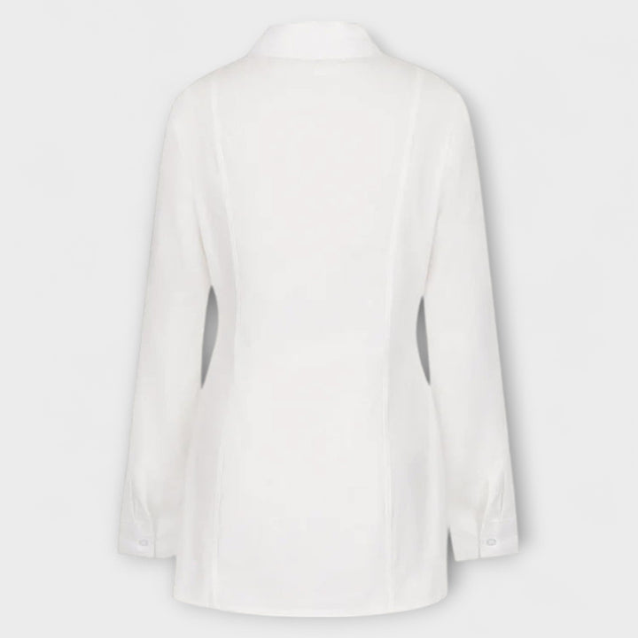 Cora | Langärmliges weißes plissiertes Hemdkleid