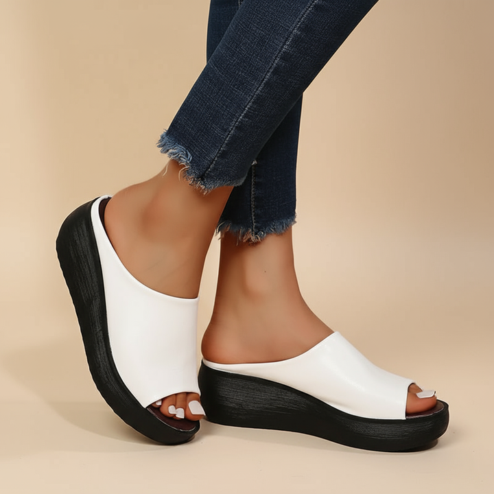 Alina | Orthopädische Sandalen