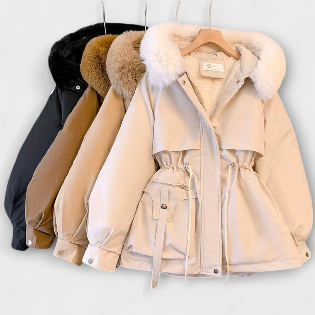 Luisa | Elegante Winterjacke Brévine mit Pelzkragen