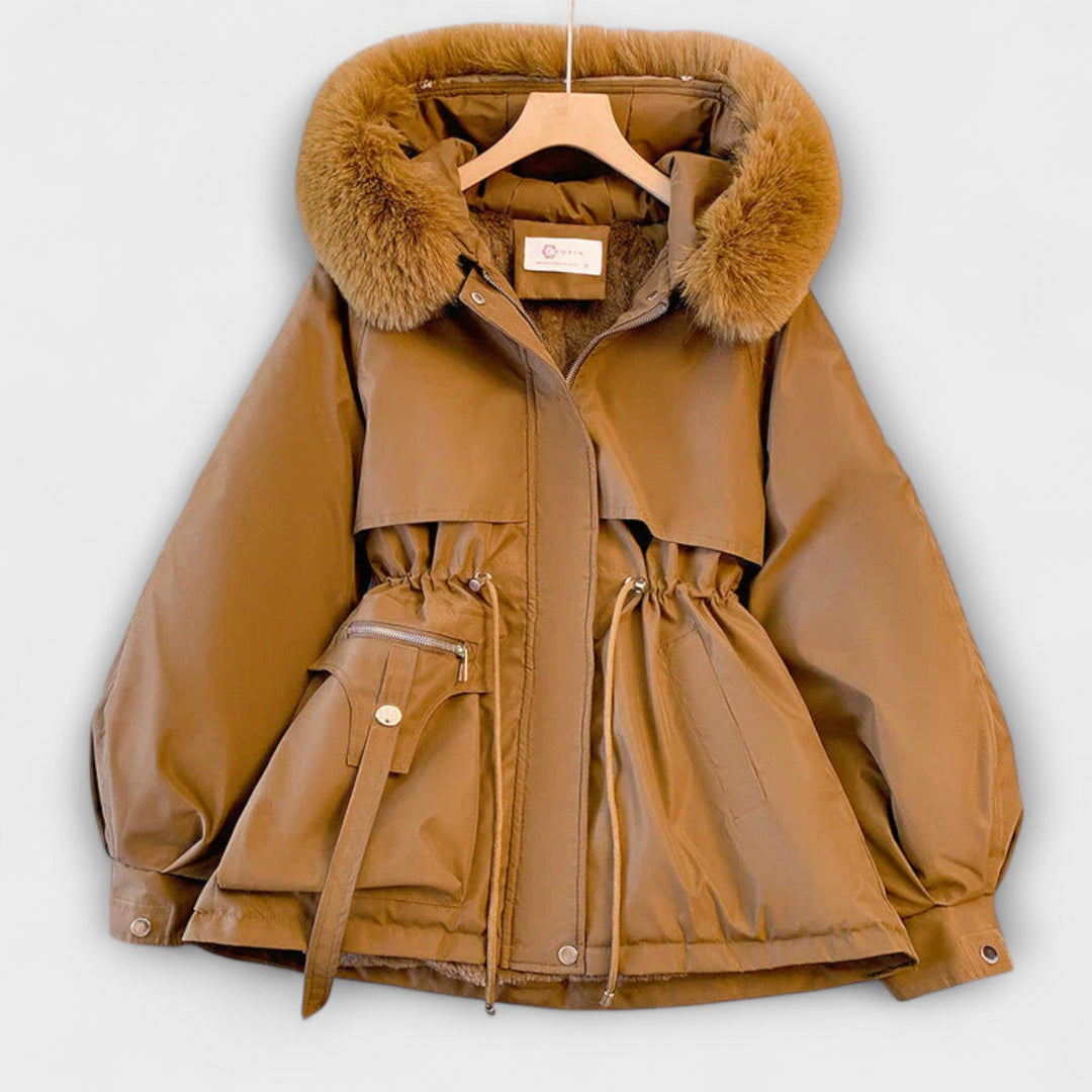 Luisa | Elegante Winterjacke Brévine mit Pelzkragen