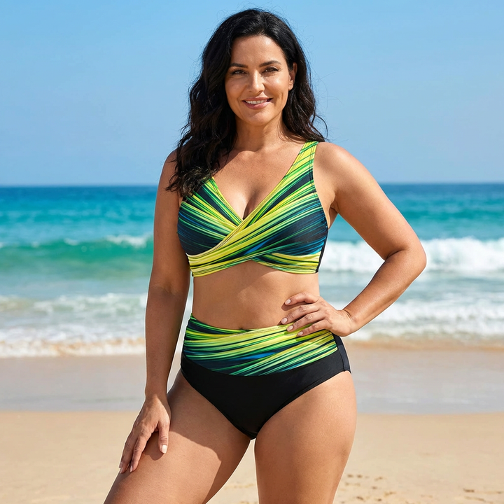 Nina | Formender Bikini