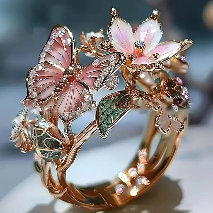 Ramona | Glänzender Schmetterlingsring aus Natur mit Zirkonia